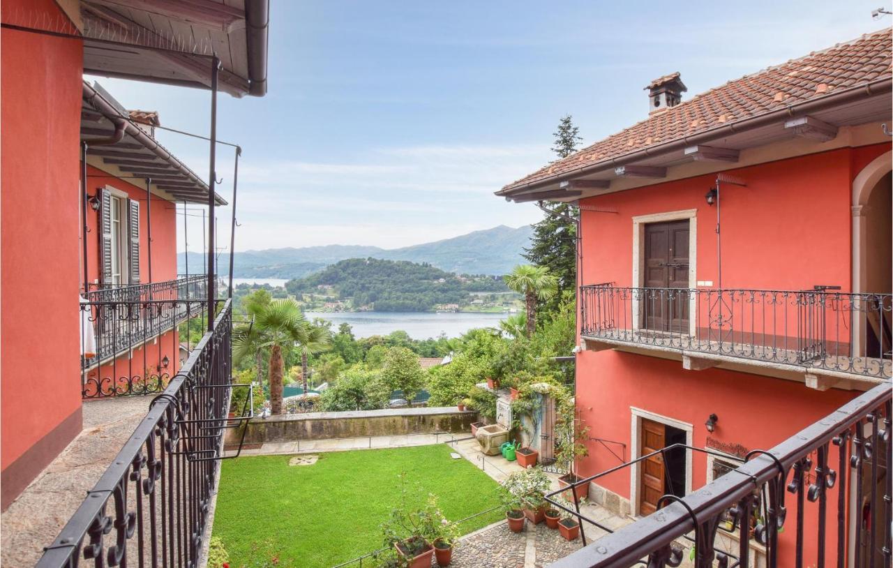 Cozy Apartment In Carcegna Di Miasino No Pettenasco Exterior foto